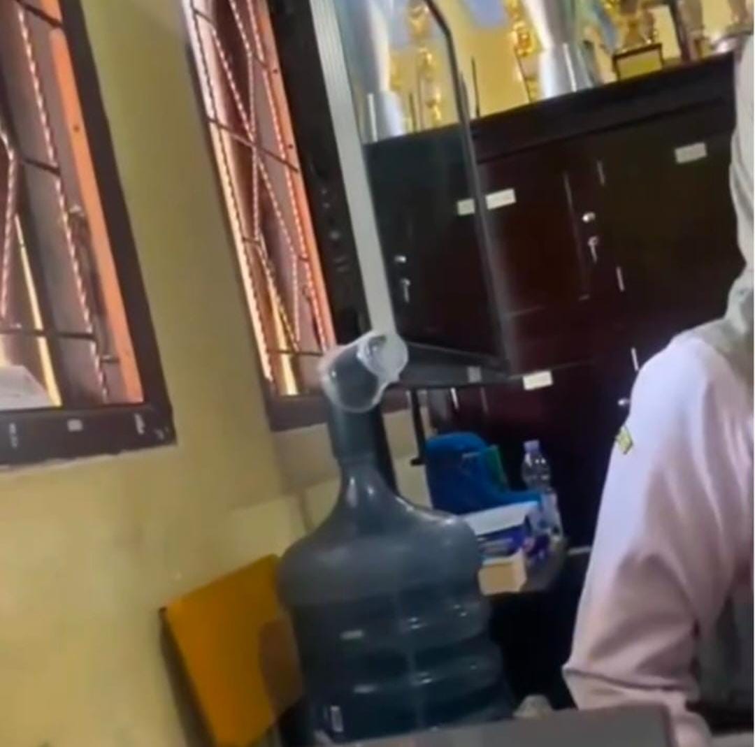 Klarifikasi Kepala SMAN 1 Kauman Dipertanyakan, Video Viral Ungkap Dugaan Tekanan Sumbangan Komite