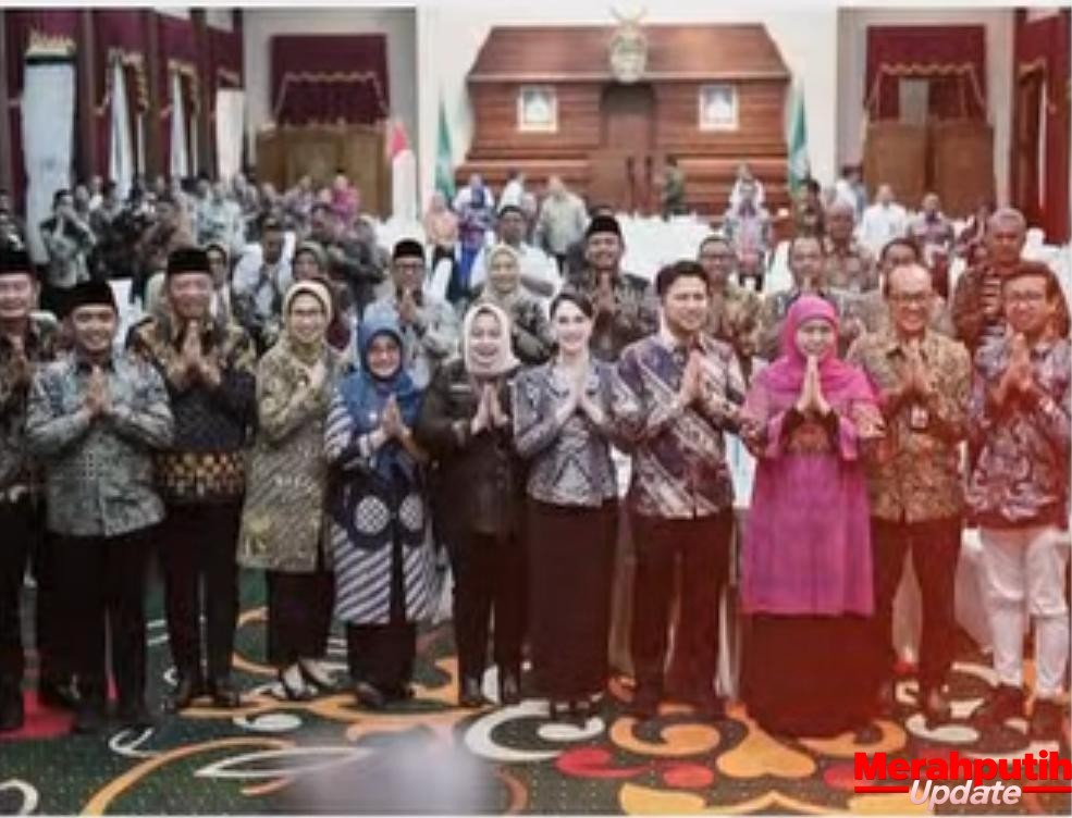 Sinergi Hadapi Dampak Geopolitik Global, Bupati Tulungagung Hadiri Diskusi Strategis di Grahadi