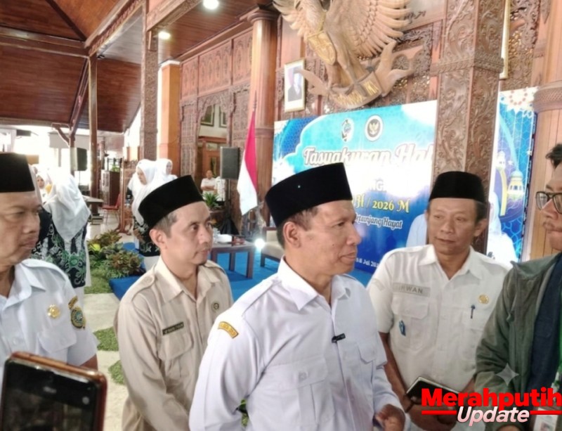 Pimpin Tasyakuran Haji 2026, Plt Bupati Tulungagung Ahmad Baharudin Jabarkan Tiga Ciri Haji Mabrur